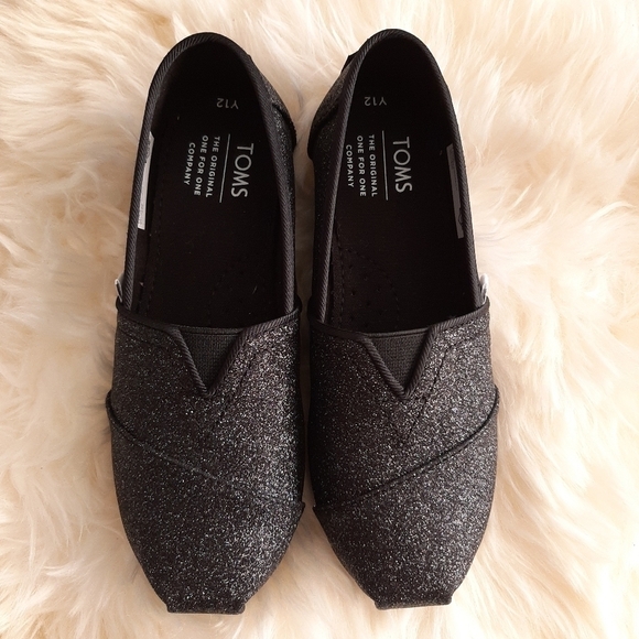 Toms Alpargatas Black Sparkly Slip on shoes size Y12 - Picture 2 of 8
